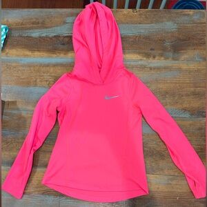 Girls Nike dri-fit long sleeve hoodie. Size XS.